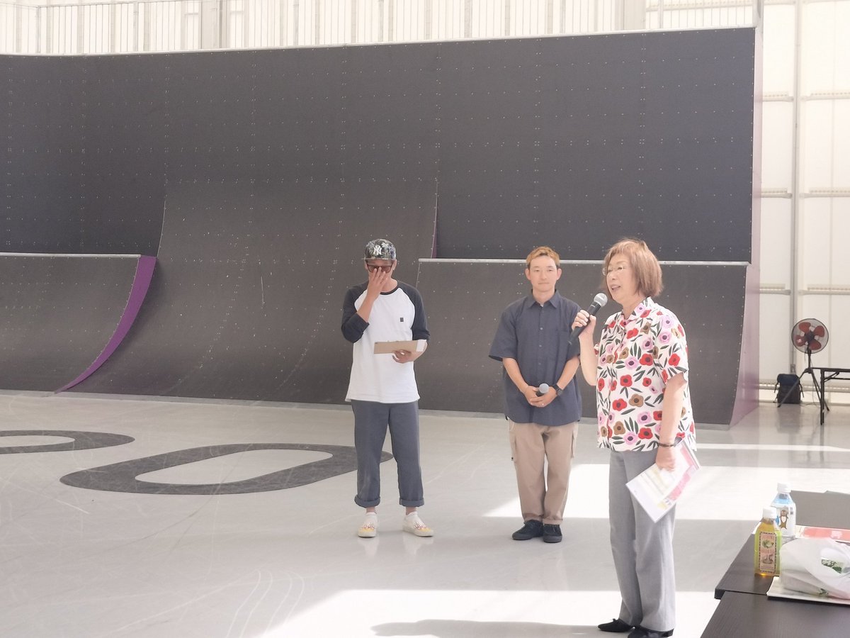 本日は境町にてworld skate games Italia 2024パーク種目日本代表選考会、ホッケー女子日本代表強化合宿を視察。懸命に競技に取り組む皆様を激励させていただきました。引き続きスポーツの振興に取り組んでまいります。
#茨城七区
#ながおか桂子
#永岡桂子
#おかあさんの底力
#人づくりは国づくり