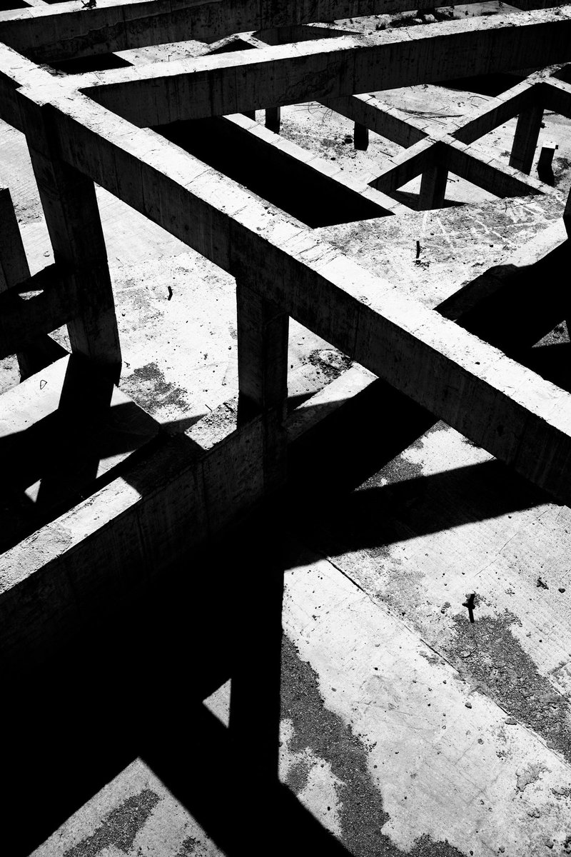 jon92048449's tweet photo. Share56
Straight lines and curves
#japan #tokyo #Construct #Monocolour https://t.co/5pX6WQ3u5G