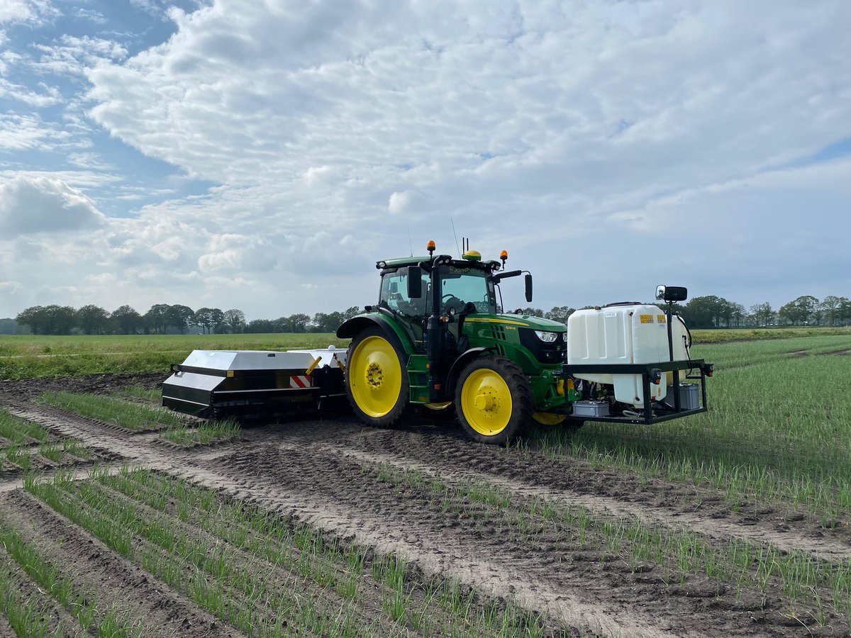 De Ecorobotix draait zijn eerste rondjes! #futurefarming <a href="/ecorobotix/">Ecorobotix</a>