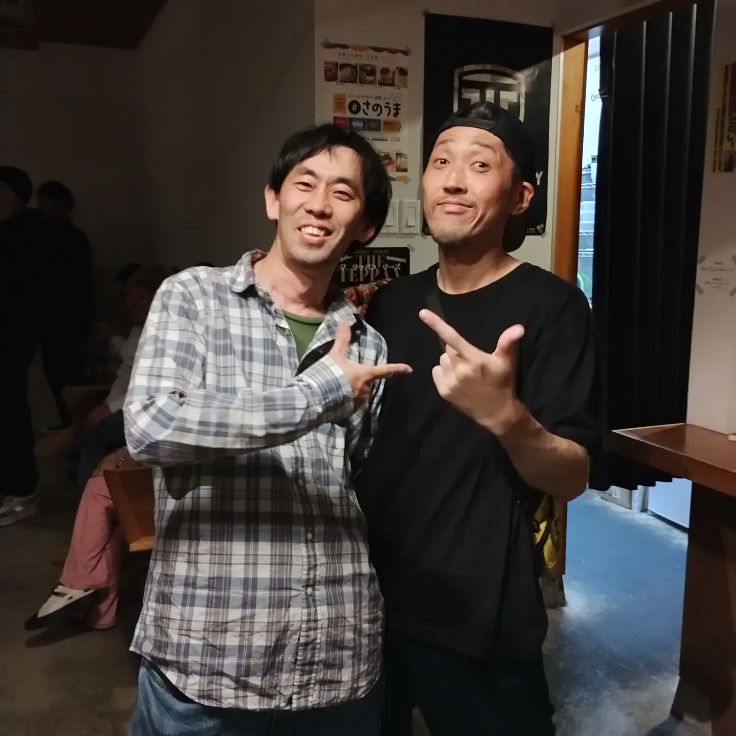 みーこです。 ミズノ プロテクティブスニーカー ALMIGHTY ブラック