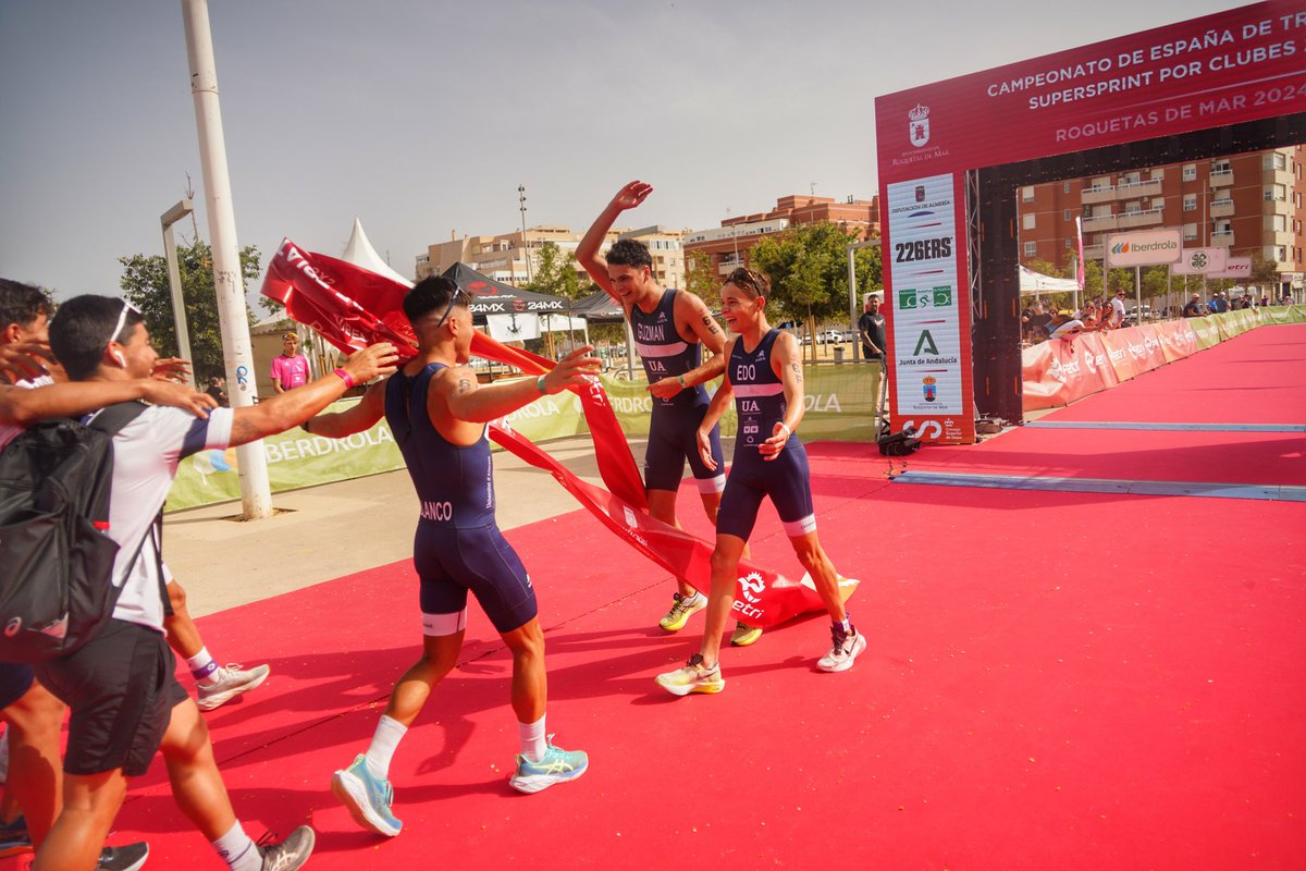 ¡3 de 3 para @UAtriatlon en #fetriroquetas!

Los alicantinos han vencido en el Campeonato de España Supersprint por Clubes 2x2, por delante de @Trifluvial y Peñota Dental Alusigma.

@226ERS @AytoRoquetas @AndaluciaJunta @deportegob @FatriFederacion