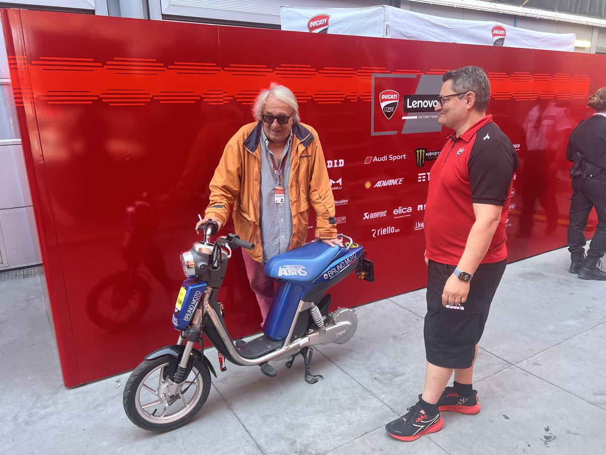 Mat Oxley tweet media