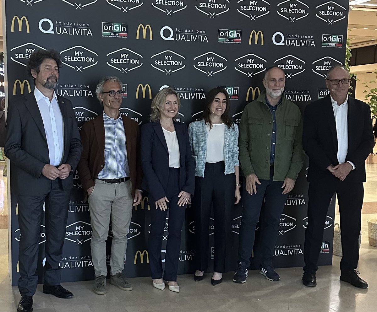 #McDonalds prosegue il progetto #MySelection” con #Dop e #Igp: 7.000 tonnellate utilizzate dal 2008. Confermato il forte legame che si è creato con l’#EmiliaRomagna, dalla #pera all’#AcetoBalsamico di #Modena, al #ParmigianoReggiano, winenews.it/it/mcdonalds-p…