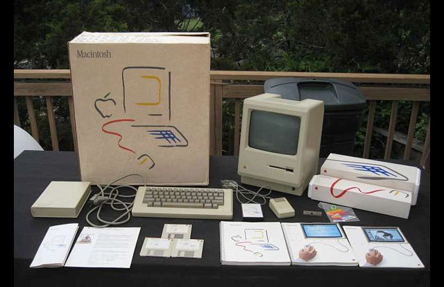 THE 1984 Macintosh packaging ––

Inspired by Picasso and designed by Tom Hughes and John Casado