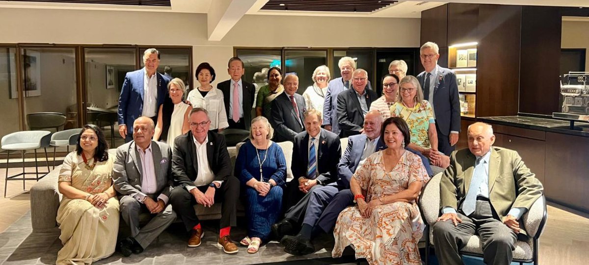 Shekhar_Rotary's tweet photo. It was a pleasure to host the Past Presidents of @Rotary International with partners over dinner last night.
I was privileged to Chair the Council of Past Presidents meeting on 24th during convention #rotary24 https://t.co/9RqY0tfz1R