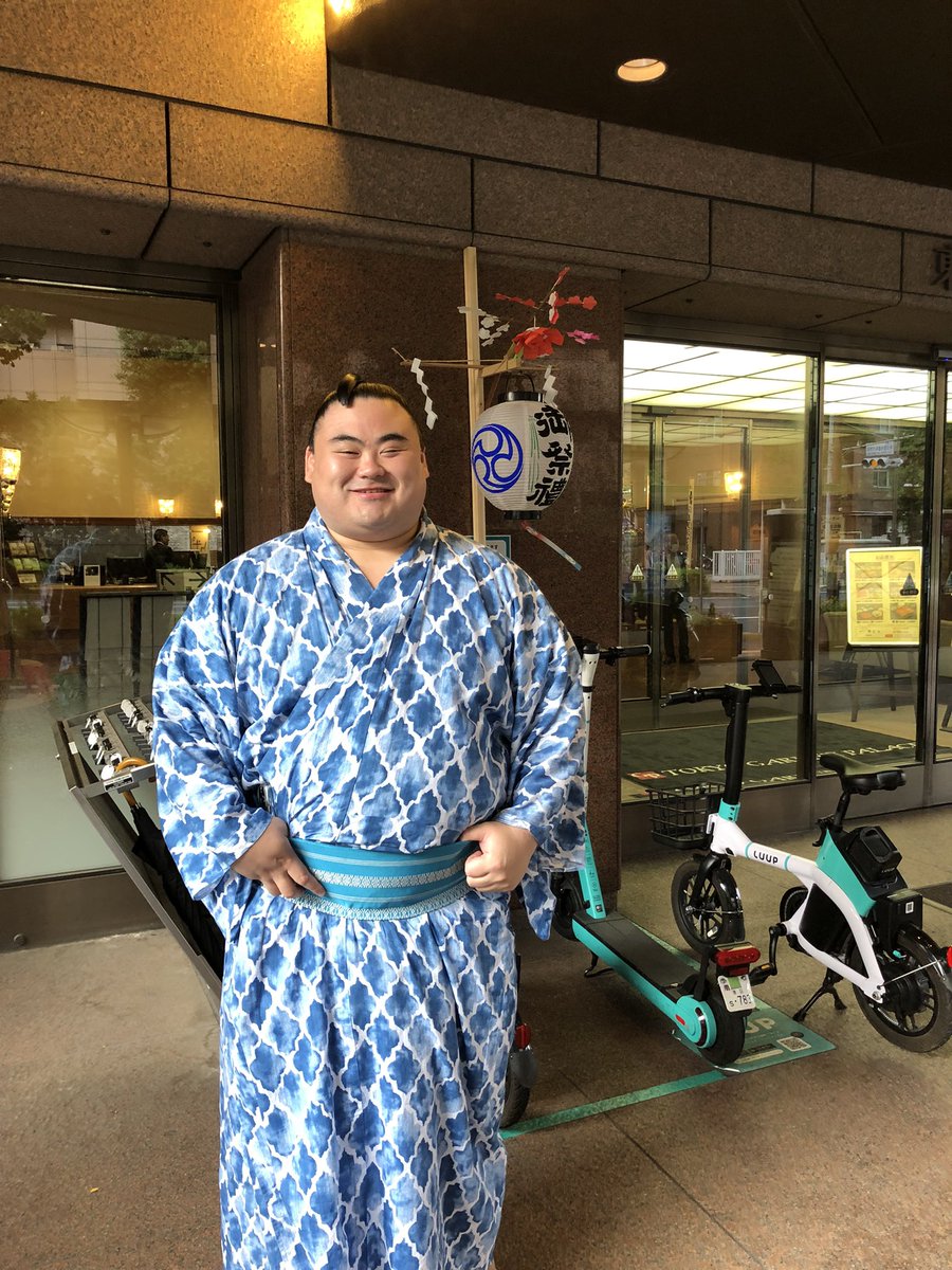takanosyokouen's tweet photo. 千秋楽:見事白星！！

これで勝ち越しとなりました😊

内容もまだまだなので、来場所はさらに力をつけていけるように、稽古していきます。

皆様、本当に応援ありがとうございました！！来場所もよろしくお願いいたします🙇 https://t.co/THbodBNOyM