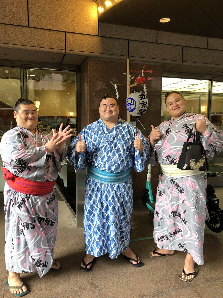 takanosyokouen's tweet photo. 千秋楽:見事白星！！

これで勝ち越しとなりました😊

内容もまだまだなので、来場所はさらに力をつけていけるように、稽古していきます。

皆様、本当に応援ありがとうございました！！来場所もよろしくお願いいたします🙇 https://t.co/THbodBNOyM