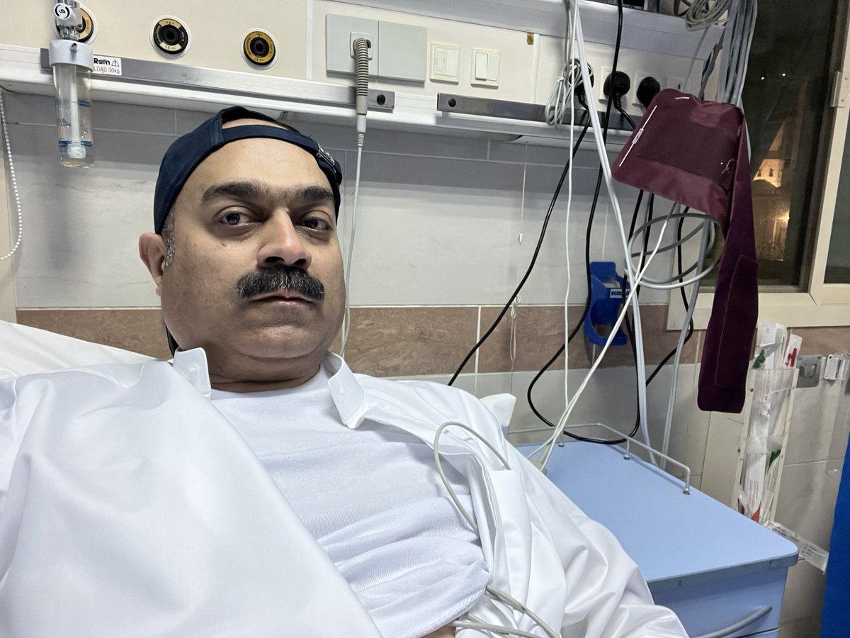 MohQ8tv's tweet photo. الحمدلله علىٰ  كلِّ حال    

أزمه وتعدّي  إن شاء الله 

لا أستغني عن  دعائكم 

الله  يشافي كل  مريض  🌹 https://t.co/aCys1OFKpx
