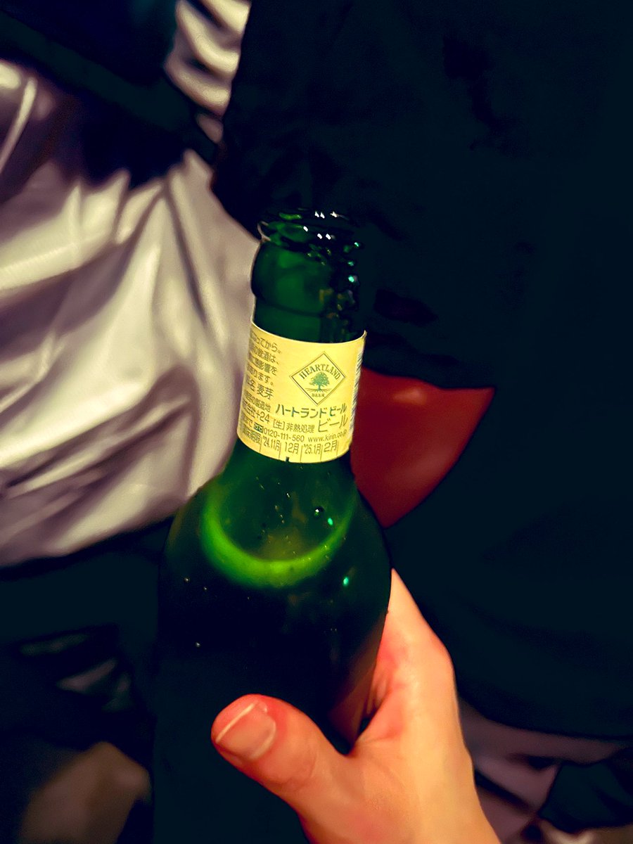 jiro108's tweet photo. やっとビッキャ入ったから人に埋もれてる https://t.co/AmzCVXKHVC