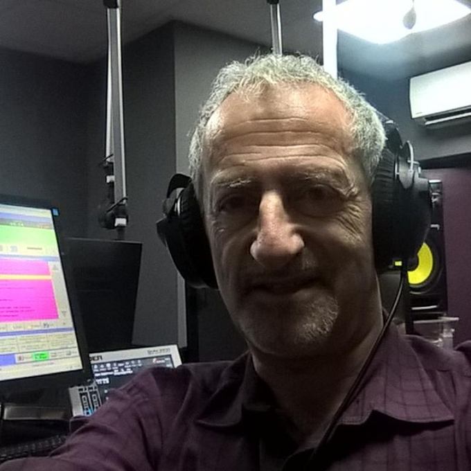 listen_camp's tweet photo. 4-5pm: Modern Jazz from around Europe

Recent releases of European jazz from bebop to free improv and everything in between - with @ukjazzpete.

#smoothjazzsucks

https://http//www.facebook.com/peterslavid/
#PostBop #AvantGardeJazz #EuropeanFreeJazz #ProgressiveJazz

*⏰CEST https://t.co/I8Zi6CPHbd