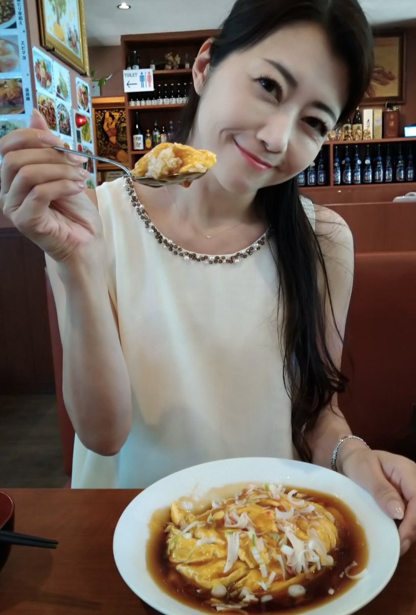 名古屋2day's！
昨日は公園ポートレイト撮影、ランチ（天津飯）♪
フェニックス個人撮影会、オフ会（バニーちゃん衣装）♪
ディナー（ファンが被ってきたハットを借りて自撮り）♪
今日はパン教室イベント🍞でした♡
ご参加下さった皆様、ありがとうございました^_^
次回も個撮とオフ会は第4土曜に⭐︎ https://t.co/UykDxhzJ7C