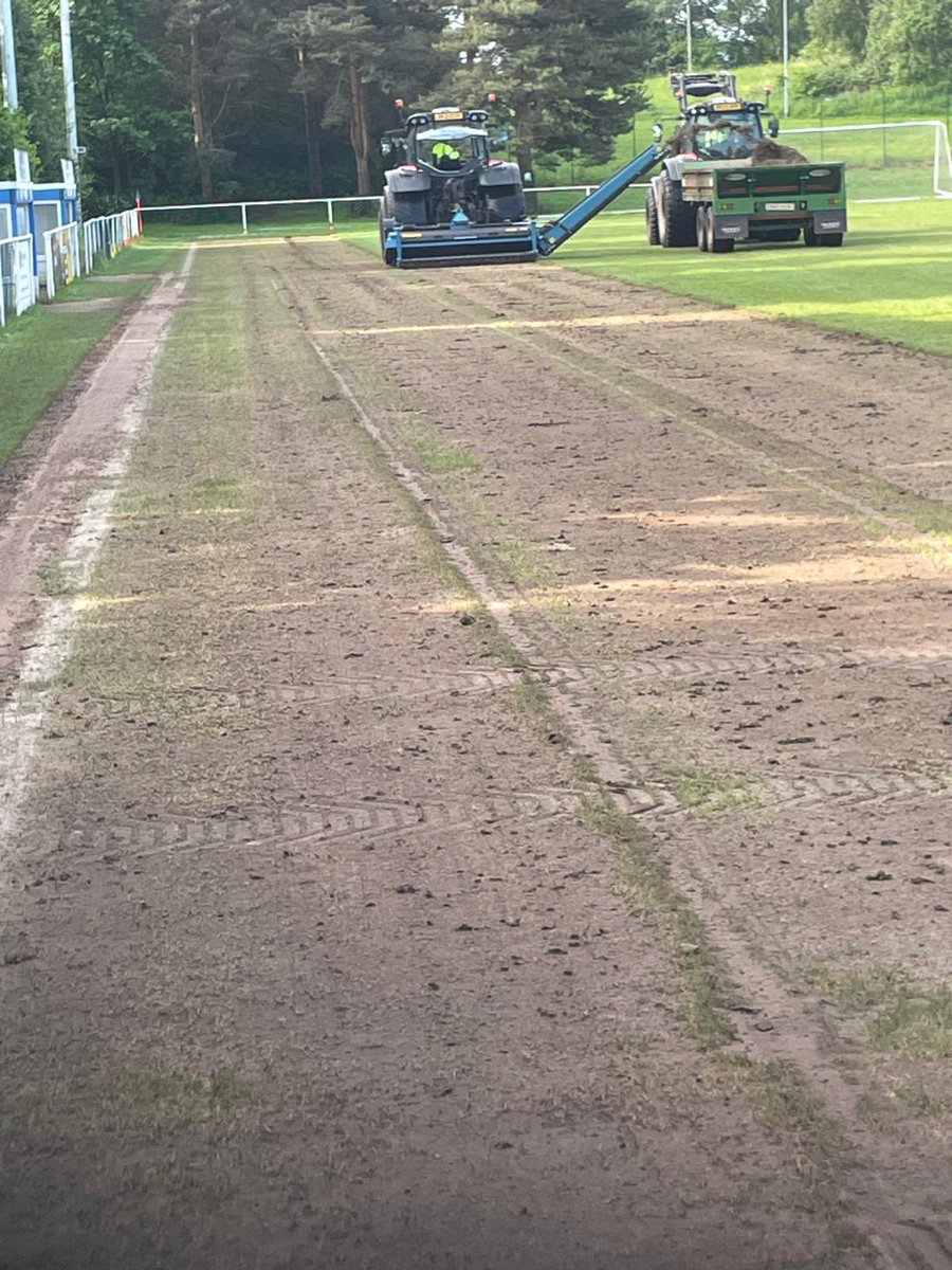 PITCH UPDATE! Work is underway on the ground ahead of the new season ⚽️ Currently we’re doing Verti-Drain and then spreading 80 tonnes of sand, after that re-seeding the pitch 🌱 #UpTheAmmies 🔵⚪️