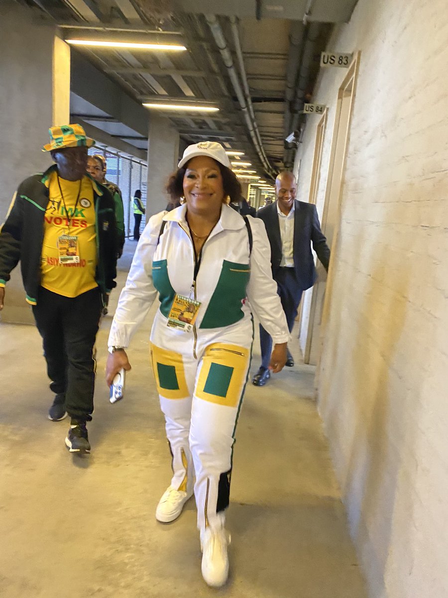 nomvulamoko_'s tweet photo. We are confident about our victory. Thank you to all our volunteers and supporters of the ANC. 

🖤💚💛
#VoteANC2024
#LetsDoMoreTogether
#Siyanqoba https://t.co/u4HAL1e44B