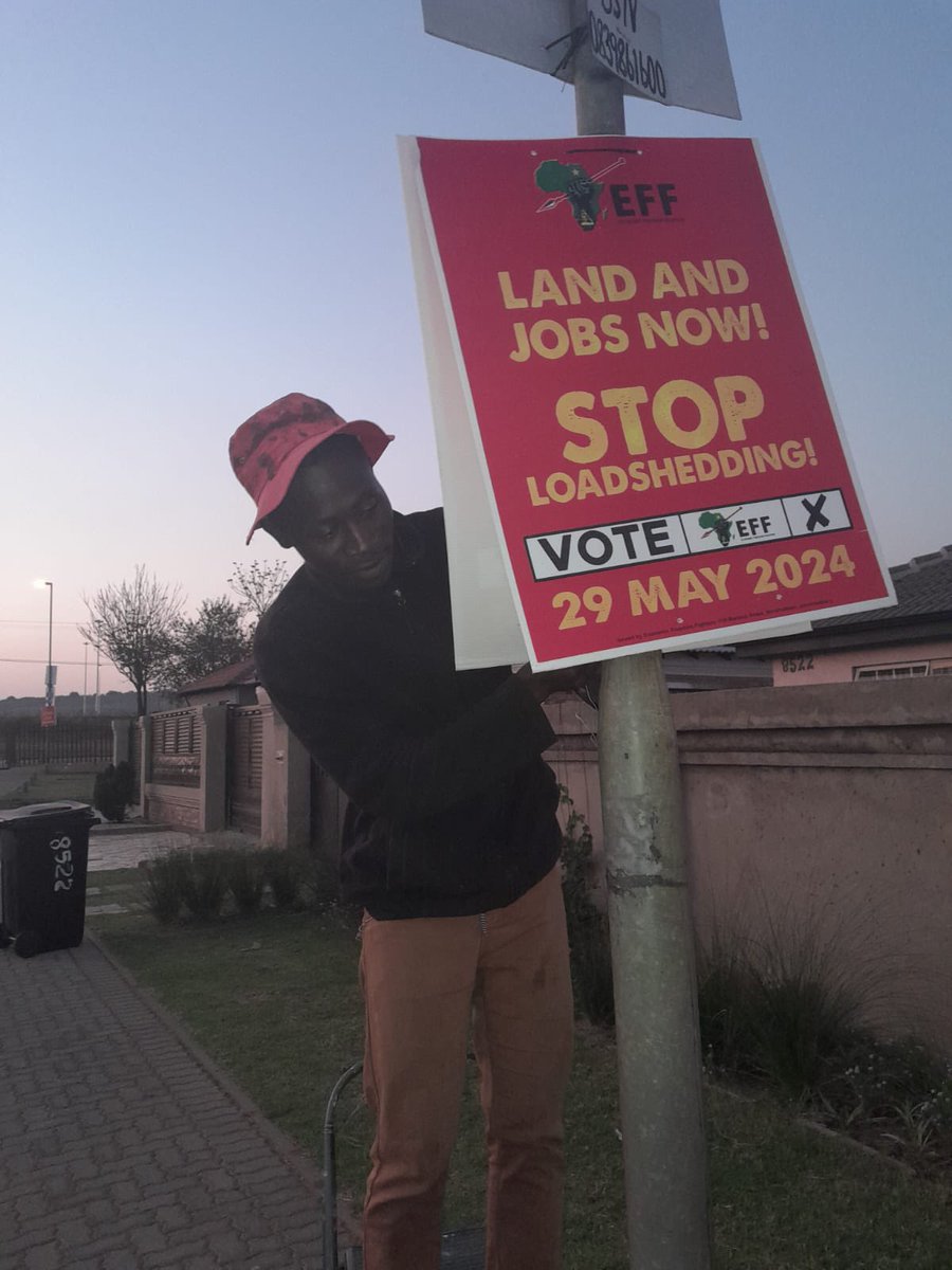 The early bird gets the worm! Fighters were up and ready to work early this morning as we prepare to deliver the incoming president, CIC Julius Malema! #VoteEFF