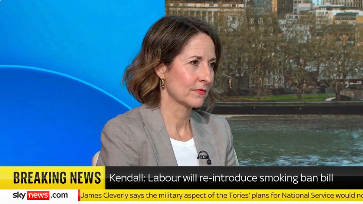 Kendall Confirms Labour Will Keep the Triple Lock order-order.com/2024/05/26/ken…