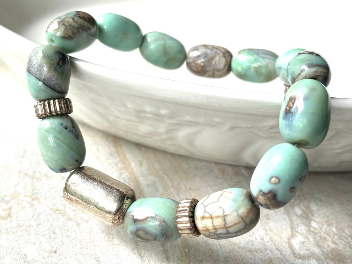 Natural Dragon Skin Agate Bracelet, Aqua Blue Tubular Gemstones, Beaded Stretch Gemstone Bracelet tuppu.net/ffbd50b0 #Handcrafted #Jewelry trends #JemsbyJBandCompany