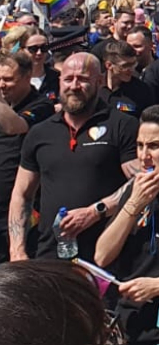 batchelor_terry's tweet photo. #birminghampride2024 #999whatsyouremergency #policewithpride https://t.co/VTijnntDpz