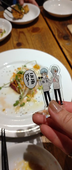 「食べ物 小人」のTwitter画像/イラスト(新着)