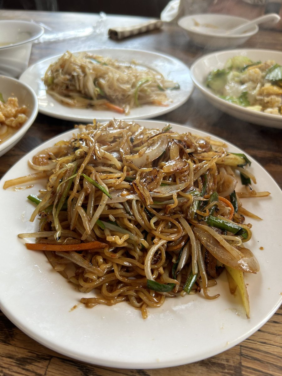 バイク日和にバイクには乗れませんでしたが、美味しいものは食べる事が