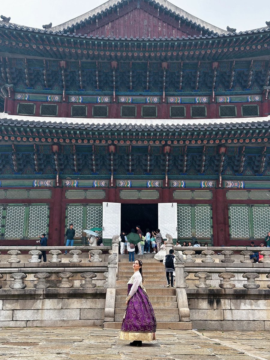 annaejobling's tweet image. 💜