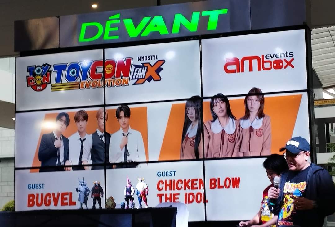 nobacasanova's tweet photo. TOYCON 2024 SPECIAL GUESTS:

BUGVEL 
CHICKEN BLOW THE IDOL
KUROGURO
TENOHIRA EL
AI NEGISHI

DNE
PASTEL MIX
G22
I BELONG TO THE ZOO

#TOYCONEvolutionLaunchEvent #TOYCONPHEvolution #Toycommunity #TOYCONPH #21YearsofTOYCON #TOYCON2024 #ParqalMall #AseanaCity https://t.co/jCuWkJr0Lr