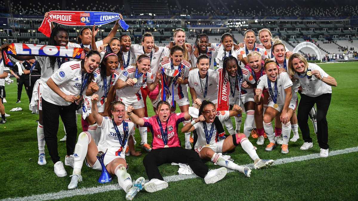 L’OL est incontestablement le plus grand club d’Europe, du monde et de l’histoire de la Ligue des Champions.

On reviendra avec une 9ème Ligue des Champions.

Wait & see… ⏳

#TeamOL @OLfeminin #UWCL #UWCLFinal