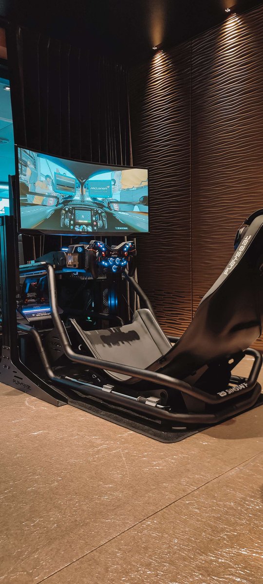 Whether you're in a luxurious yacht in Monaco or a busy taxi in Oxford, our team is equipped to deliver a tailored solution. Contact us today with any questions! #monacogp #simulators #simstaff