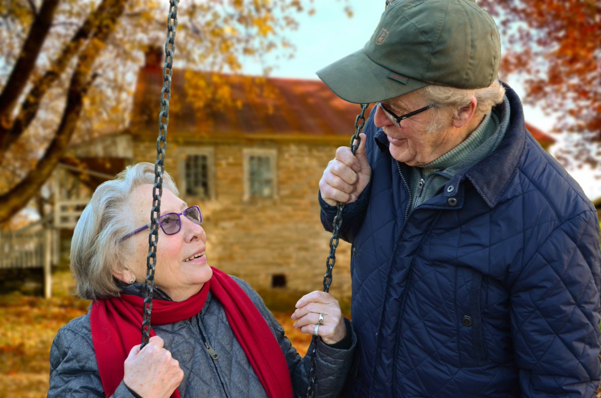 Are you wanting help to feel safe in your home? Do you want to stay independent, but need reassurance? Cotswold Careline offers a 24-hour emergency alarm service that can provide you with peace of mind should the worst happen. Click here to learn more: cotswold.gov.uk/communities-an…