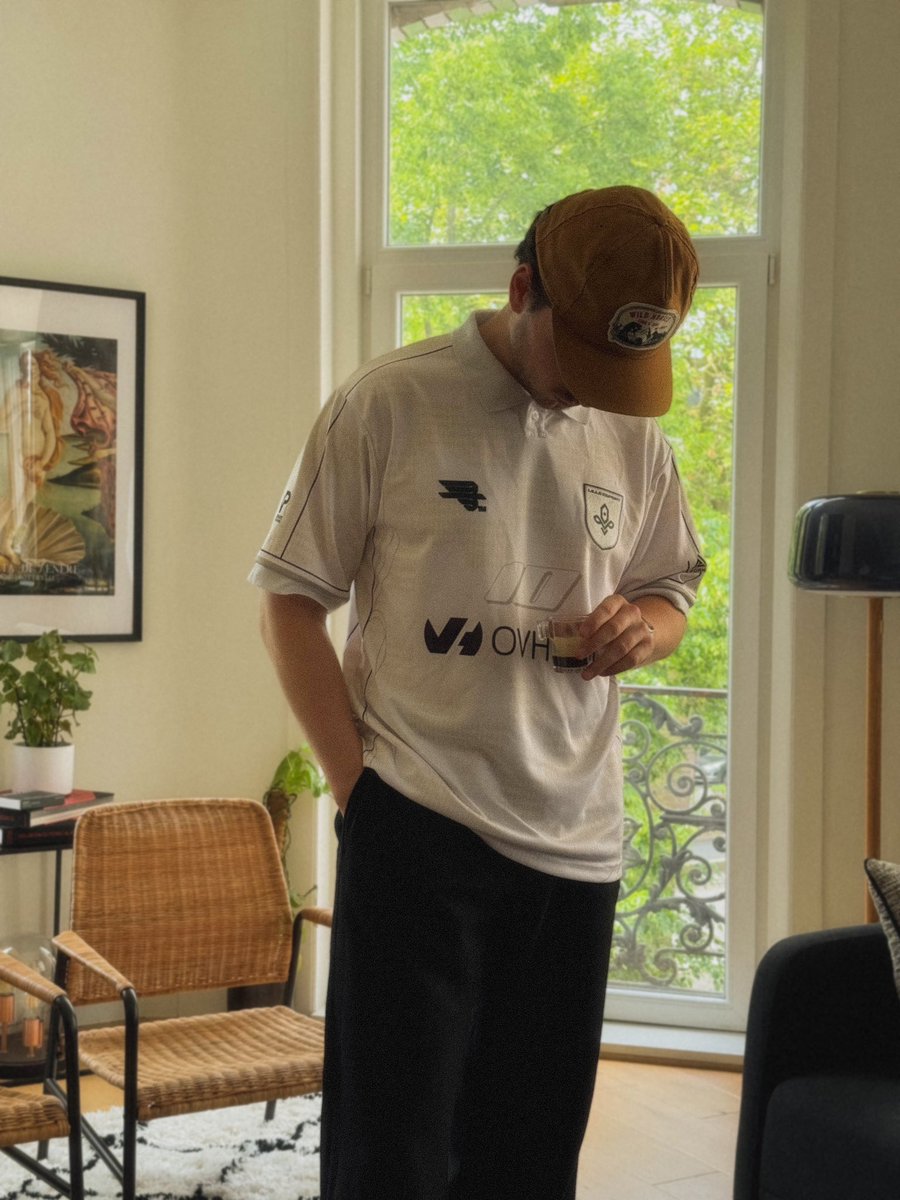 One X™ tweet media