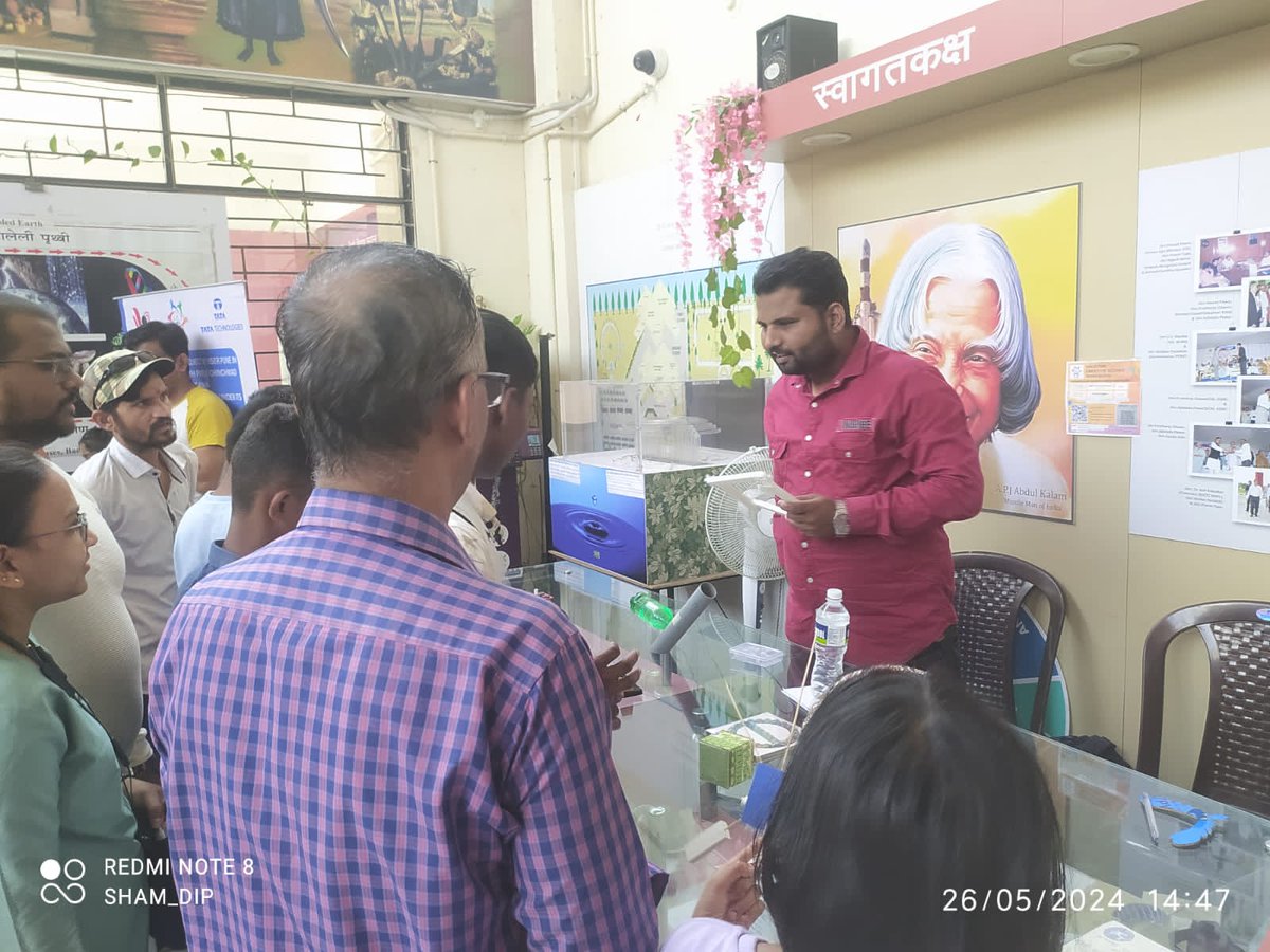 Excited to start our #SundayScienceTalk series for visitors at #PimpriChinchwad #SciencePark.
Join us at @pcsciencepark for engaging hands-on activities and #STEMchallenges. 

#STEMReady
#STEMFORALL
#CommunityConnect

@IISERPune
@pcmcindiagovin 
@TataTech_News