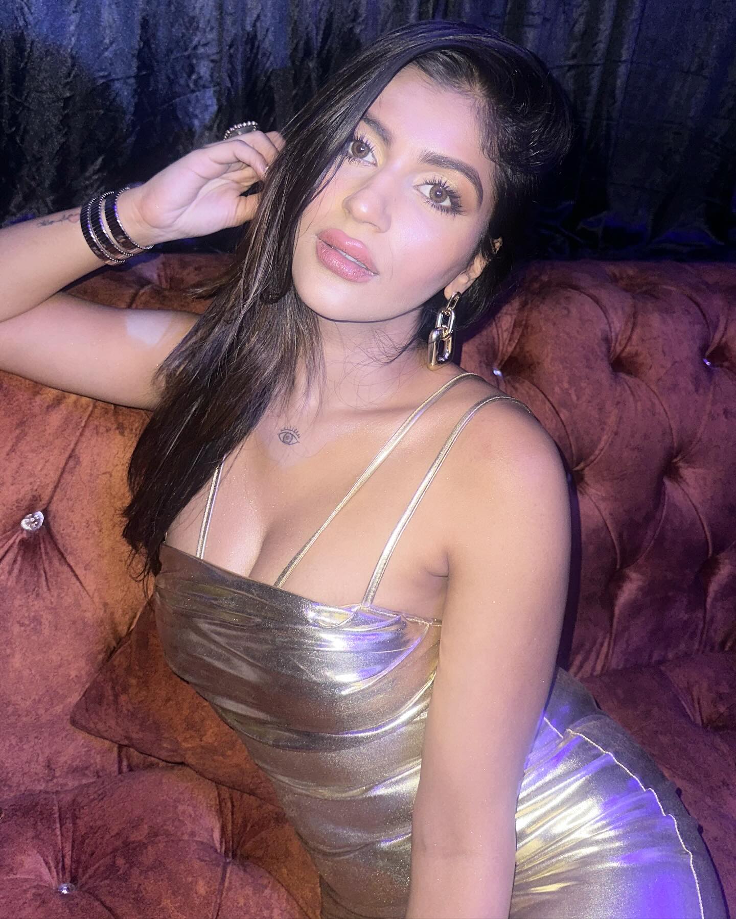 GOg3eoebAAAOTSK?format=jpg&name=large