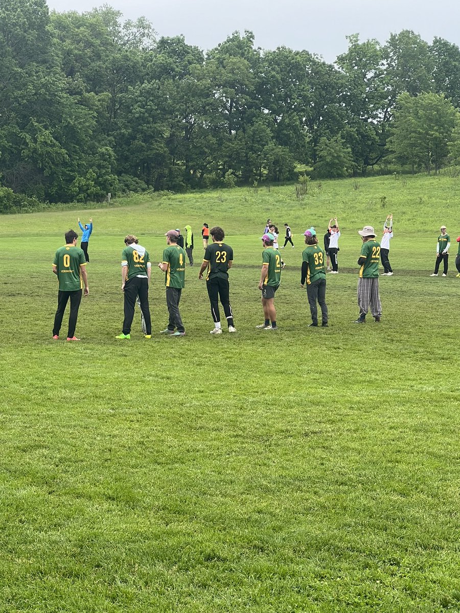 garthcallen's tweet photo. One more game for Chill, playing outside the bracket, while Ruckus plays their quarterfinal vs UBC. Chill vs Oregon State. https://t.co/YVnzuRuOob