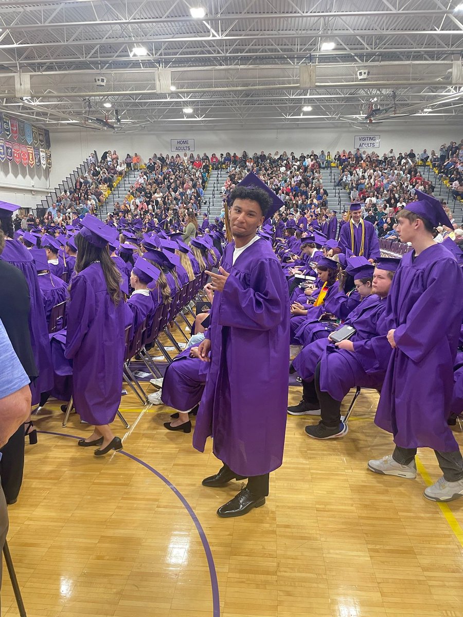 This picture is a classic. <a href="/eldonturner7/">eldon turner</a> kicked high school is the ass! Excited to see what the future holds for you Wileycat!