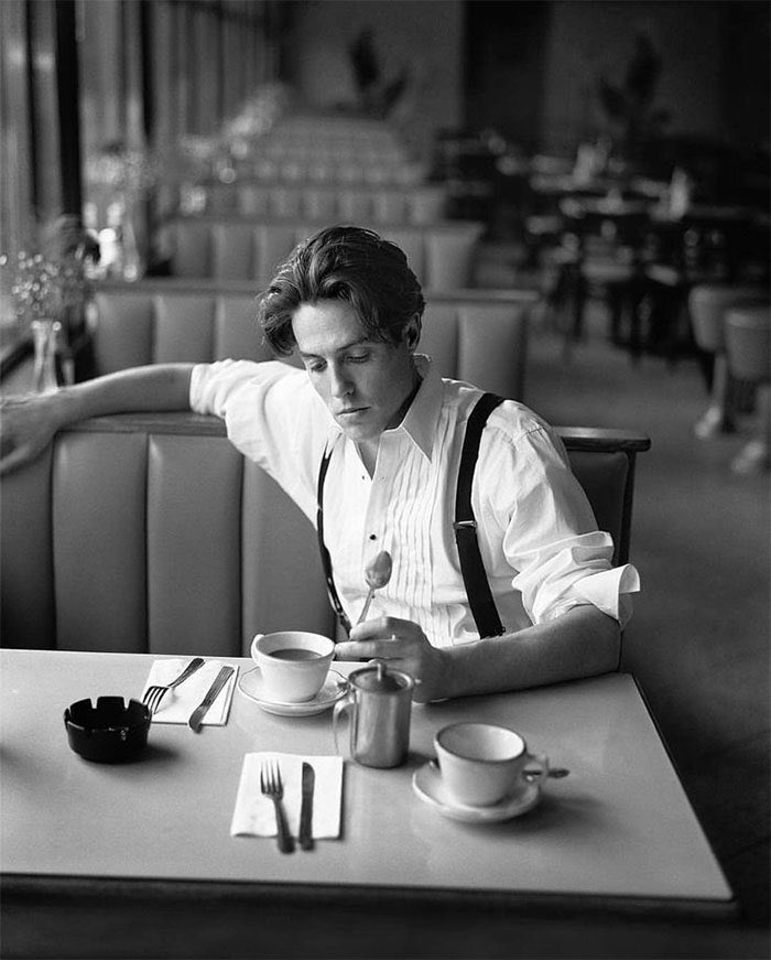 Hugh Grant (1984) 

📷: Gregory Heisler