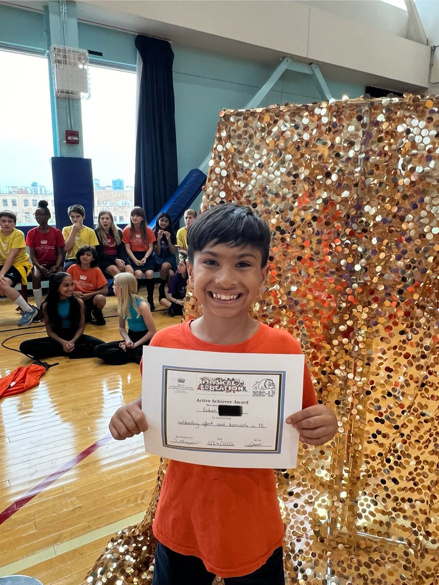 BISCLincolnPark's tweet image. As we gear up for the final stretch of the #BISCLP 2023-24 school year, we celebrate achievements and success with our final Friday Red Carpet Assembly! 🤩💜🏆
#CreateYourFuture
#globaleducation #NordAngliaEducation #PrimarySchool #ChicagoSchool @NAEducation
