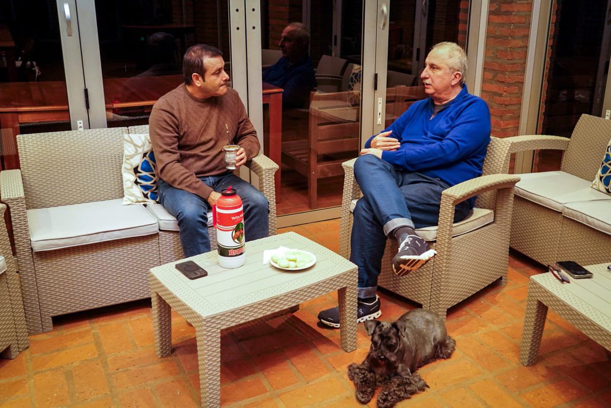 vrmisiones1's tweet photo. Renovador de la Concordia #Misiones 
Por Fernando Retamozo. Periodista y Politólogo. 

La Renovación Neo con su norte en la búsqueda de consensos 👉🏼sigue 👇🏾

https://t.co/sBS8EfSiju https://t.co/gUCW9JWEdm