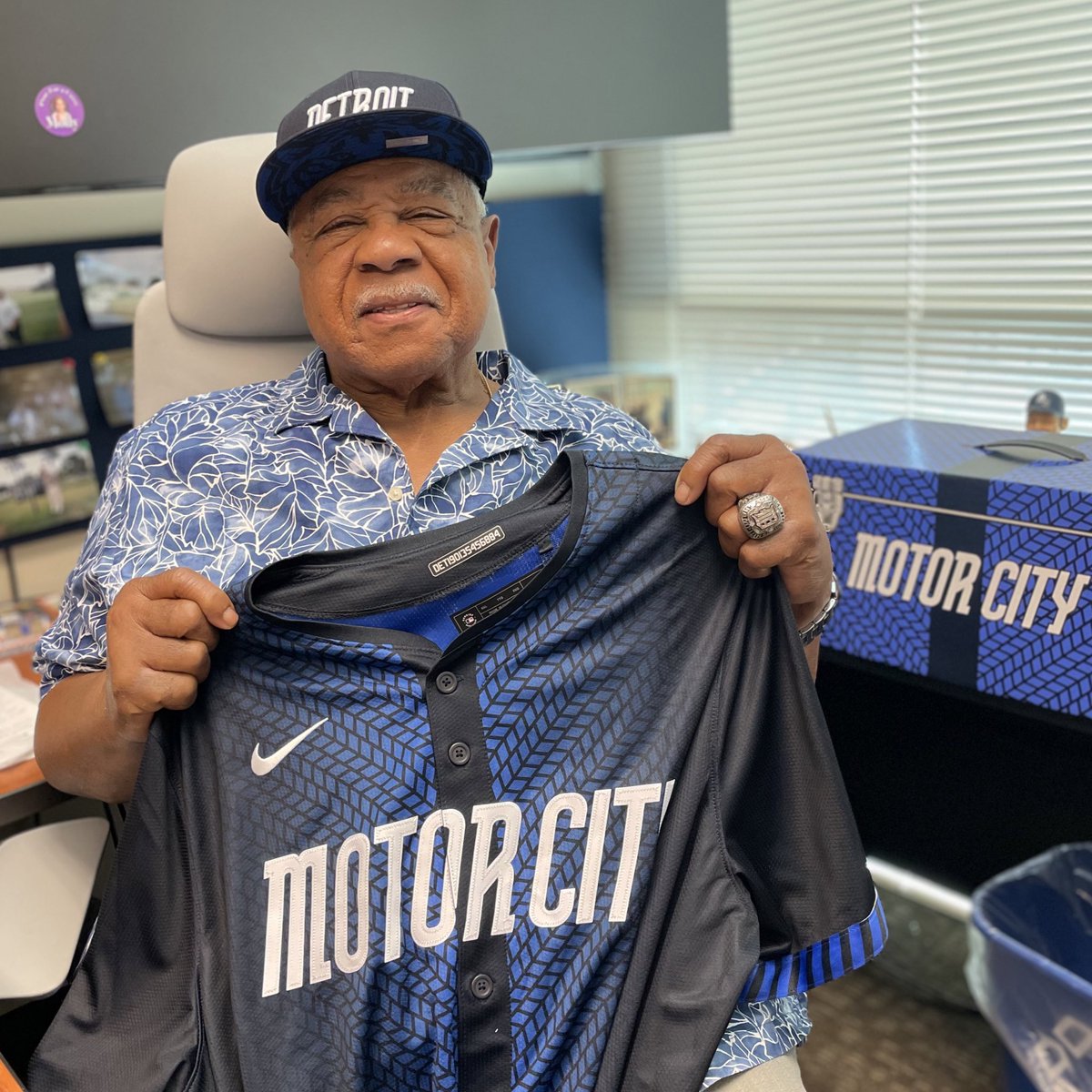 Field_Jordan's tweet image. Made my day to see Willie Horton at Comerica Park today in his City Connect gear. He’s proud to be from the #MotorCity #RepDetroit