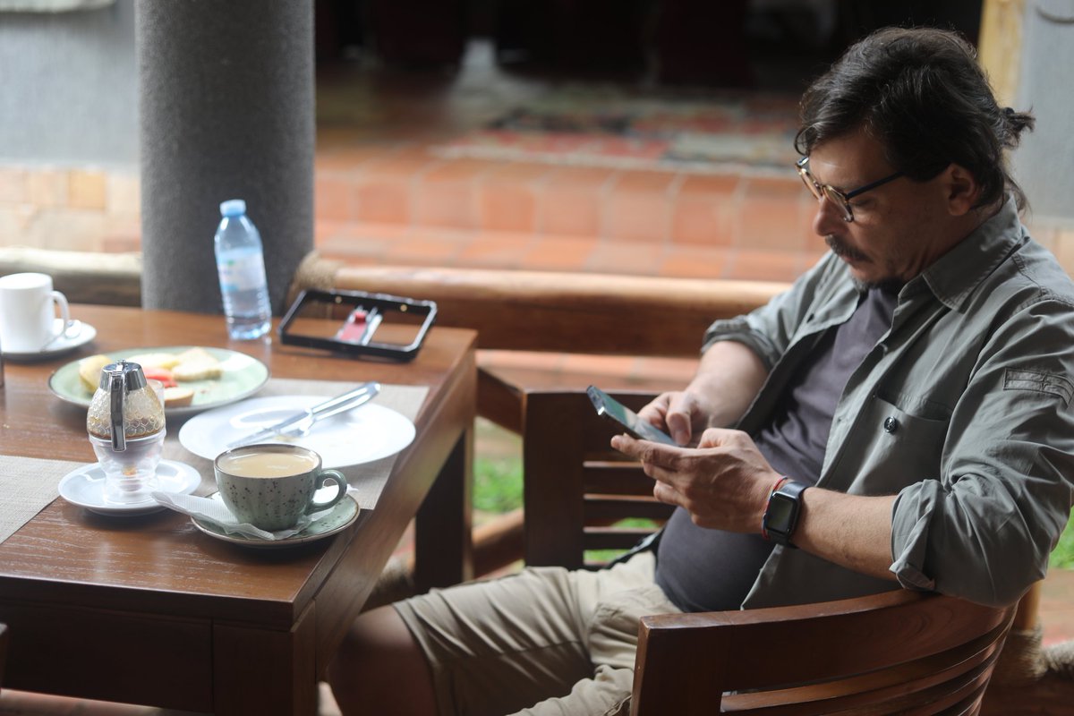 emburara's tweet image. Escape to your personal haven of sophistication and comfort. Experience the epitome of relaxation with the beautiful rooms at the Farm Lodge 
#Lifeonthefarm #EmburaraFarmLodge #AuthenticExperience