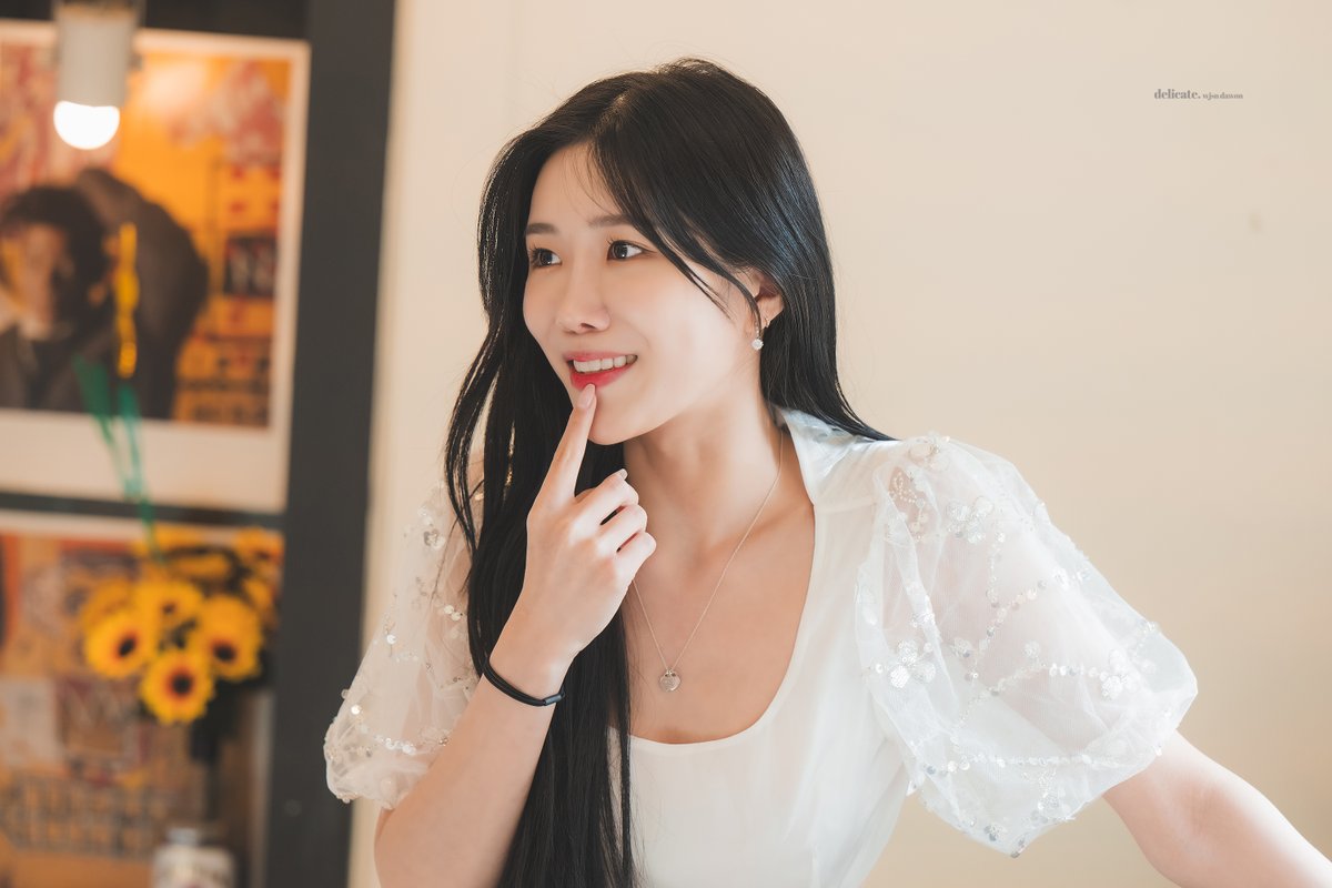 🤍

#우주소녀 #다원 #WJSN #DAWON