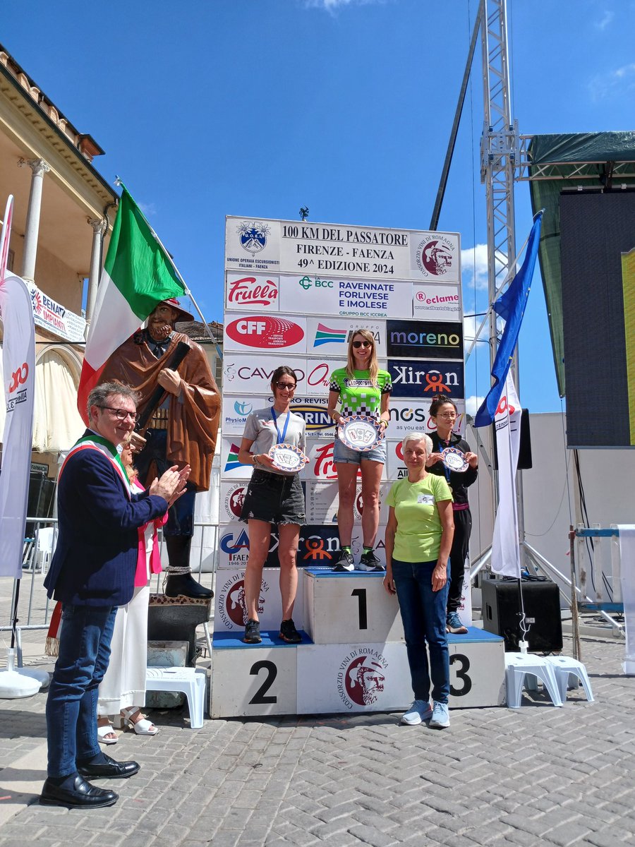 robyna16's tweet photo. È stato un viaggio bellissimo 
#100kmdelPassatore
3a Romagnola 
1a Faentina 
1a donna del Trittico https://t.co/a6fTF2OYdl