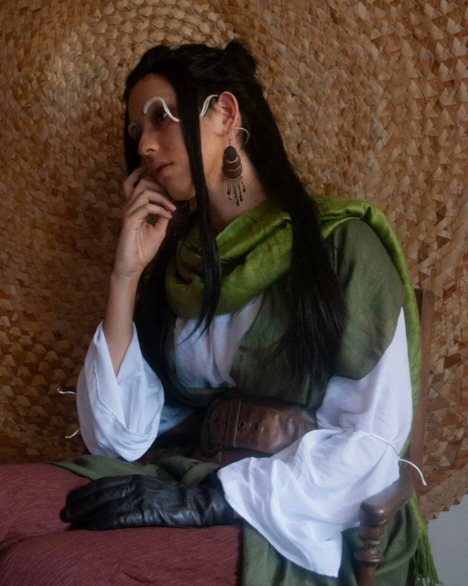 lenlaegrim's tweet photo. Hace mucho que no subo nada de Rysn asique aprovecho para compartirles estas fotitos que desenterré de mi primer costest 🌊✨️
Espero poder hacer el traje completo pronto!! Tiene bastante prioridad en mi lista de pendientes 👀
#CosmereCosplay #StormlightArchive https://t.co/9sdnhzEdHN