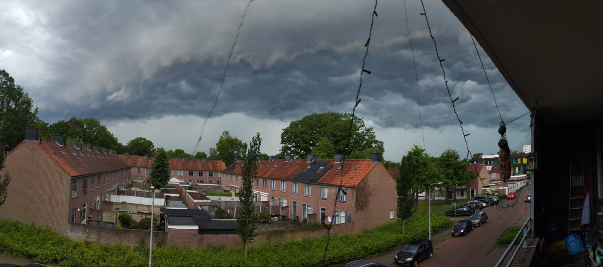 gekkeed's tweet photo. #onweer https://t.co/5spmHjXkNt