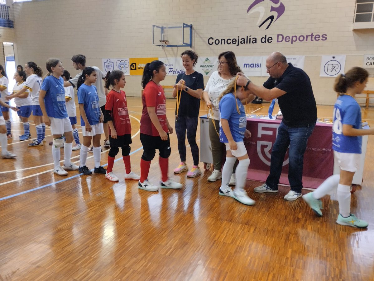 🏆🥳 | ¡El @PR7MurciaFS, CAMPEÓN de la Copa Alevín femenina de fútbol sala de la FFRM 👏! ¡FELICIDADES 🫂! 📝 El PR7 Murcia ha derrotado al @EfsJumilla en la final celebrada en Jumilla. ✨ ¡Qué gran espectáculo de #FutsalFem base hemos vivido este fin de semana 🤩!