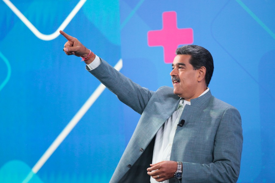 MIPPCI (@mippcivzla) on Twitter photo 🇻🇪 Pasos para romper la censura...
1️⃣ Sigue las cuentas del presidente
<a href="/NicolasMaduro/">Nicolás Maduro</a>
2️⃣ Comenta este post con la etiqueta #NicoLike
3️⃣ Menciona a tres de tus contactos
4️⃣ Dale un ❤️ y 🔄 a este post. 🇻🇪 Pasos para romper la censura...
1️⃣ Sigue las cuentas del presidente
<a href="/NicolasMaduro/">Nicolás Maduro</a>
2️⃣ Comenta este post con la etiqueta #NicoLike
3️⃣ Menciona a tres de tus contactos
4️⃣ Dale un ❤️ y 🔄 a este post.