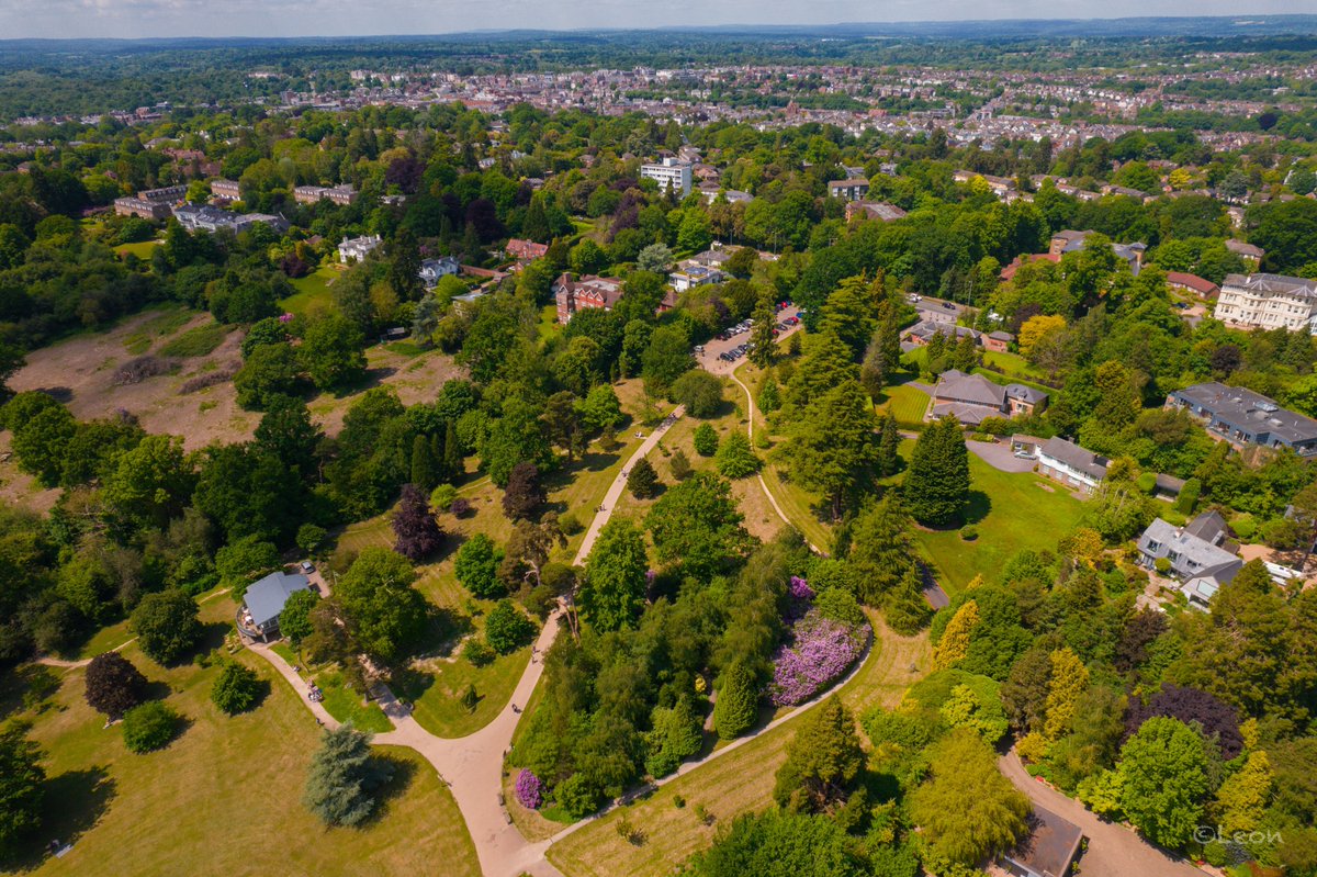 Happy  #kentday all!

Dunorlan Park, Tunbridge Wells.