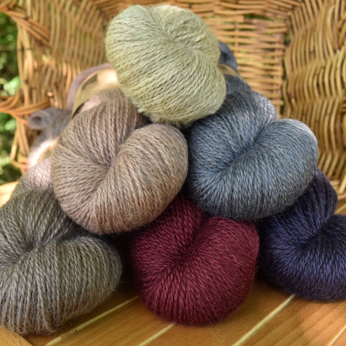 blackeryarns's tweet photo. Ohh we do love bank holiday weekends, with extra time to finish off our own knitting projects at home. We'd love to hear about the projects that you're working on this weekend too. #wool #purewool #knitting #knittingprojects #knitters #blackeryarns https://t.co/wEnGdRjpP9