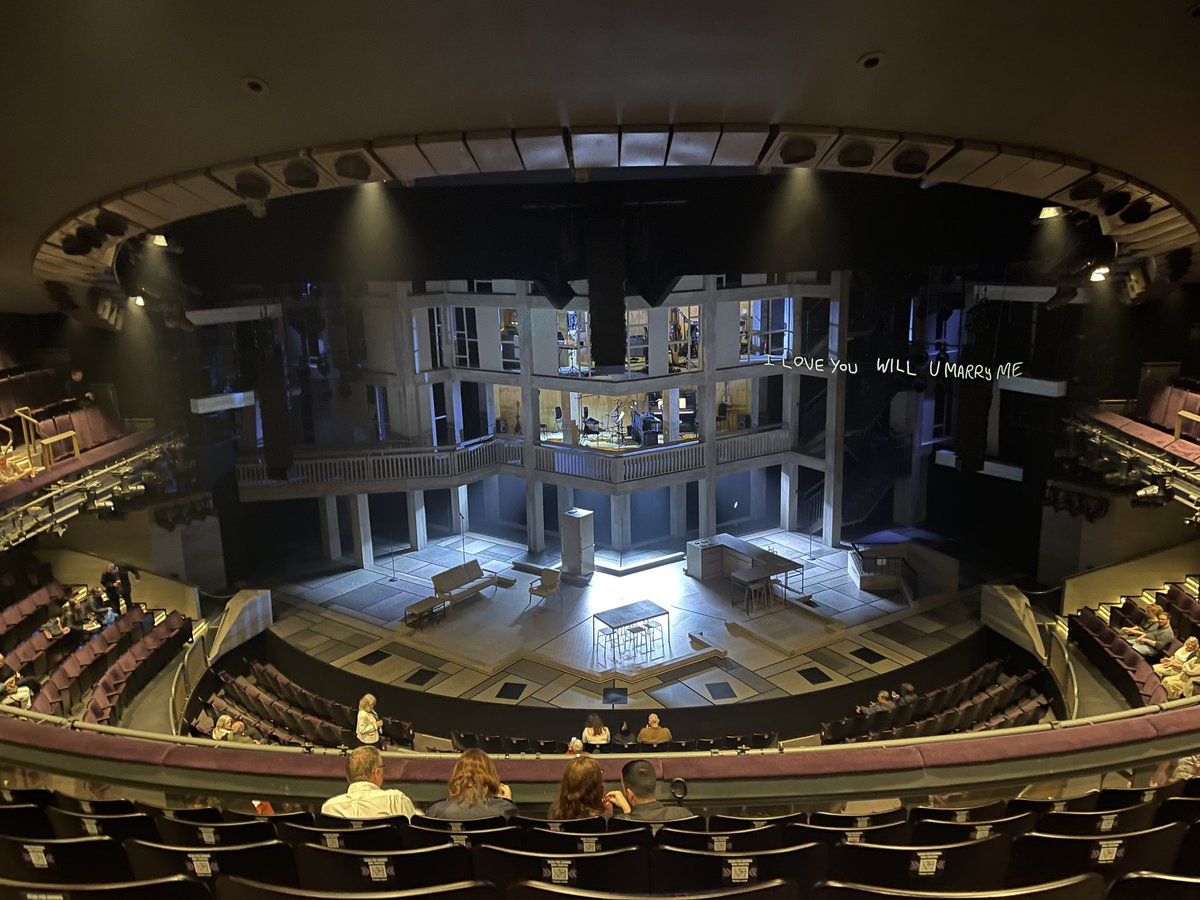 3 brilliant productions ticked off the bucket list this last 2 weeks #Hadestown #GuysandDolls #StandingattheSkysEdge
<a href="/HadestownUK/">Hadestown UK</a> <a href="/_bridgetheatre/">Bridge Theatre</a> <a href="/SkysEdgeMusical/">Standing At The Sky's Edge</a>