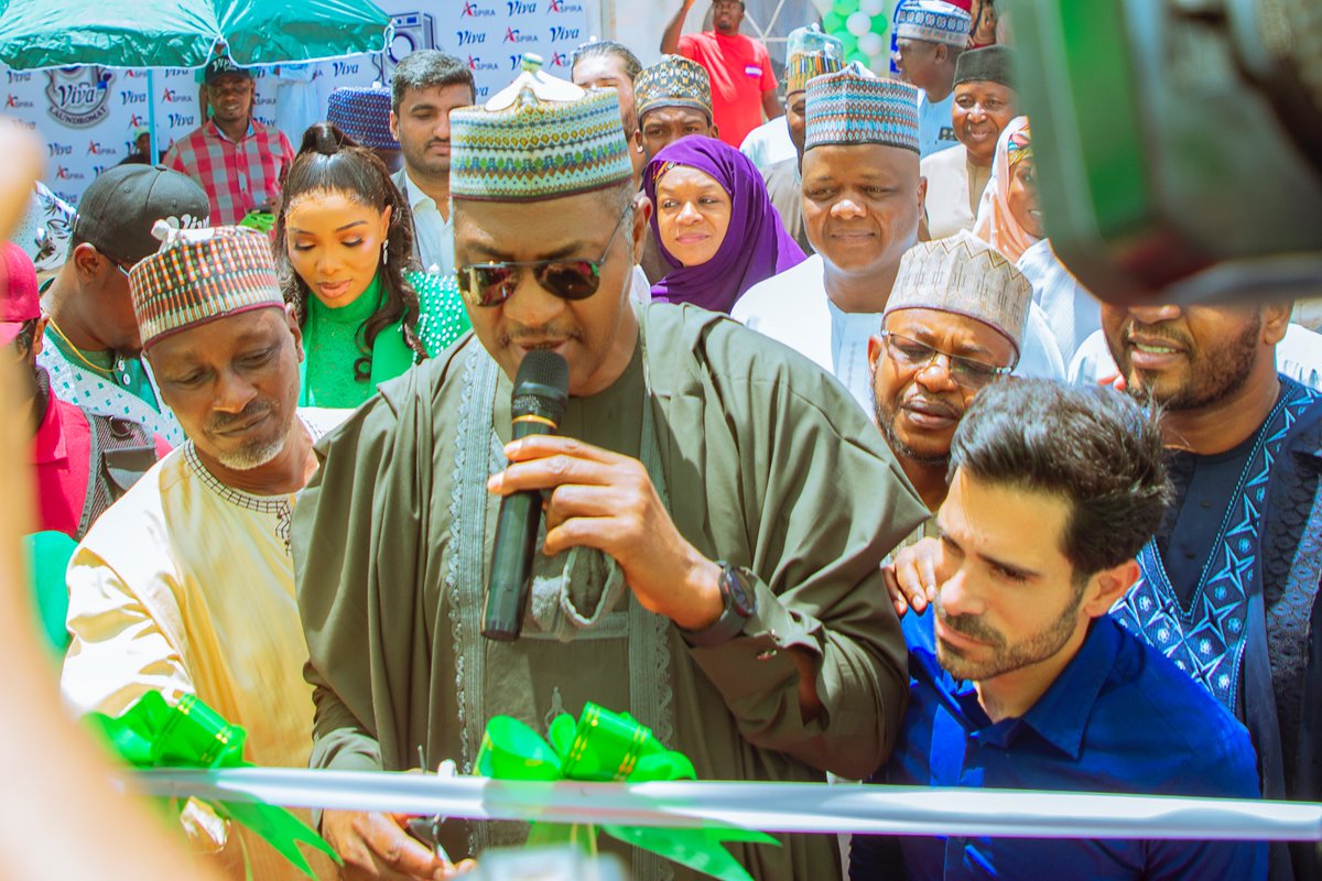yabaleftonline's tweet photo. ICYMI: Pictures from the @vivadetergent  Laundromat launch in Bayero University, Kano.

#VivaLaundromatlaunch #GoforViva #GoForQuality https://t.co/gxhTVfeMHn
