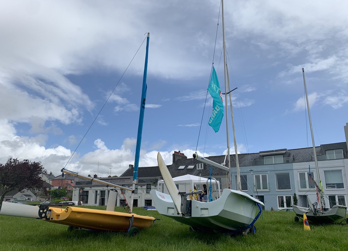 EnvironmentPlym's tweet photo. Community Water Safety Fun Day just about to kick off! 

All welcome! 🙂

Come get some Hog Roast, or enjoy @OliveBranchFood and a beer at Plym Yacht Club or The Kings Arms at Oreston. 

Still #bluesky here but bring macs in case of showers 🌦️ https://t.co/zG2psnPsSa