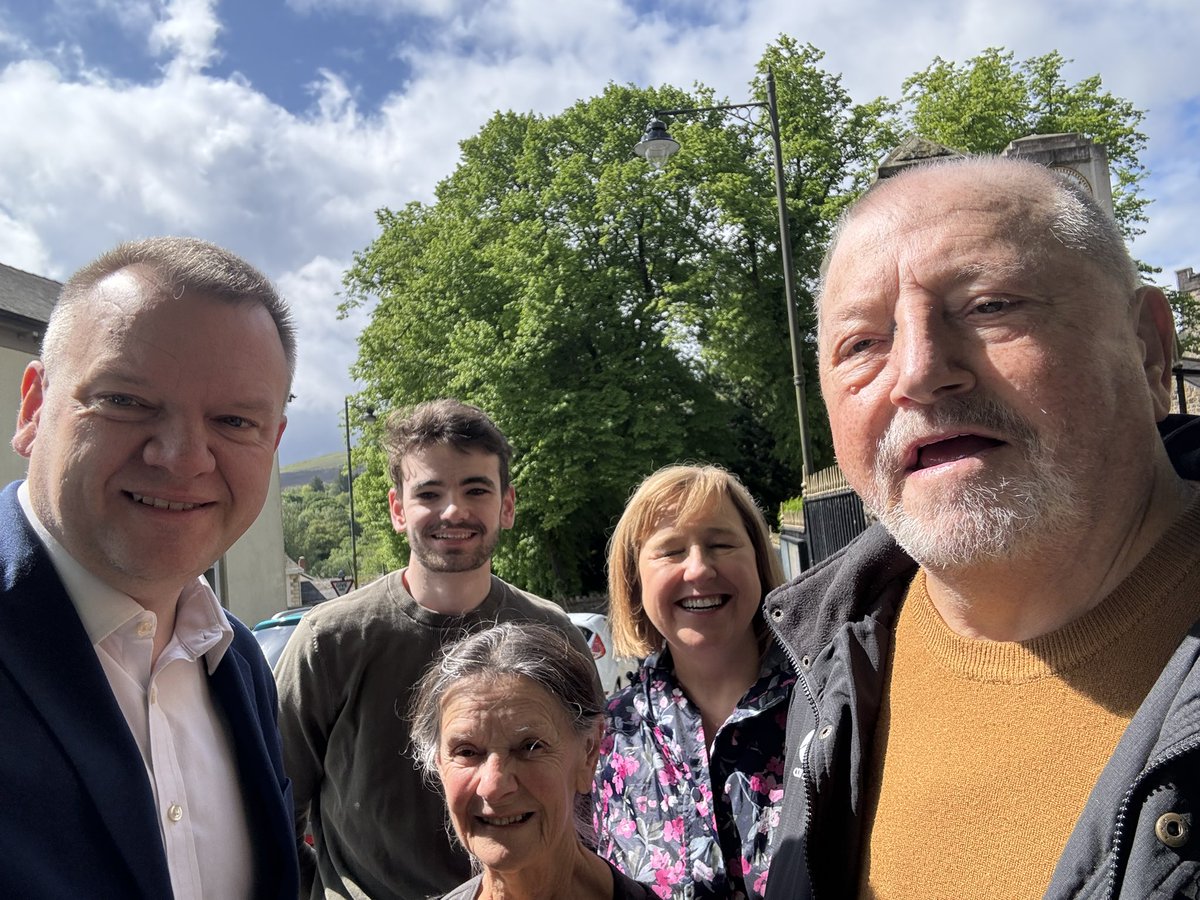 Campaigning this morning in Blaenavon, including on the street where I grew up. Thank you to everyone who pledged their support - including my own family! People right across our community are desperate to turn the page on 14 years of Tory chaos and change Britain.